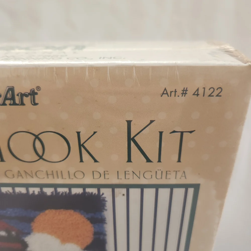NEW Lighthouse Latch Hook Kit